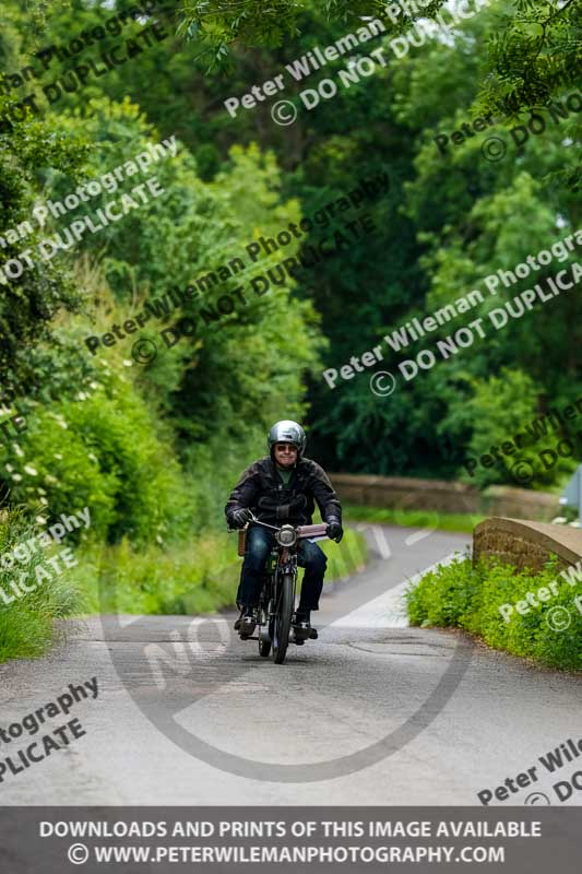 Vintage motorcycle club;eventdigitalimages;no limits trackdays;peter wileman photography;vintage motocycles;vmcc banbury run photographs